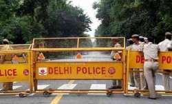 Delhi Police, Delhi Police seizes firecrackers, Rohini one arrested, latest national news updates, f