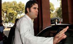 Varun Gandhi shares video of UP farmer burning crop, says