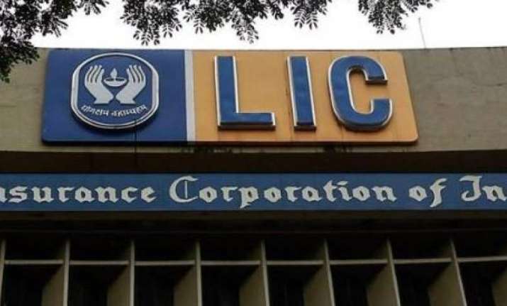 CBI arrests two LIC officials for swindling over Rs 3 crore
