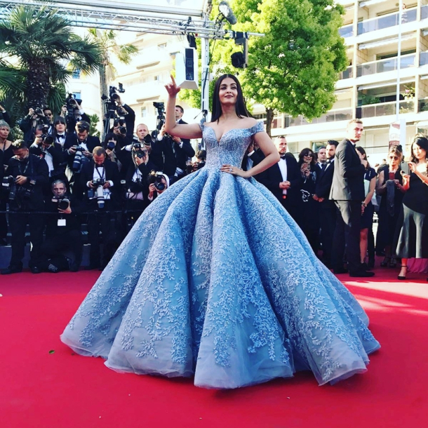 aishwarya rai cinderella gown
