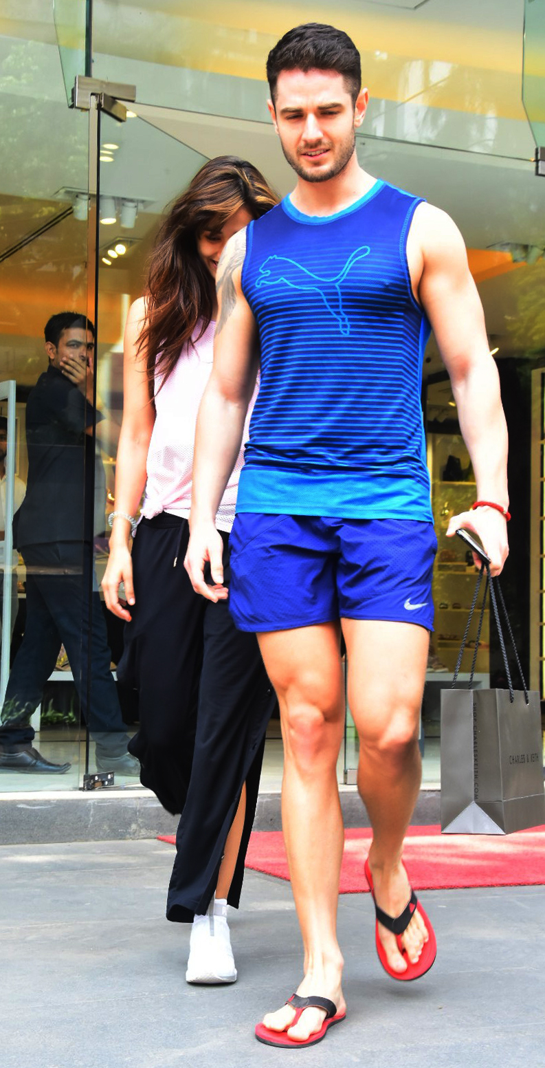 Buzz has it that the man is Disha's good friend and gym partner.