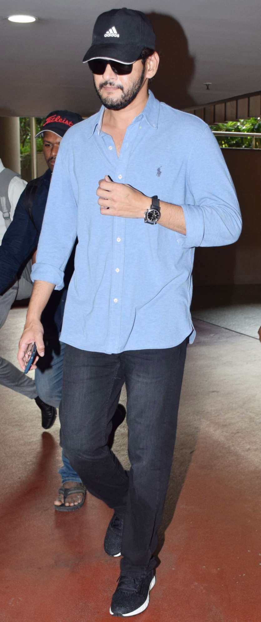 Mahesh Babu sports beard look for his 25th film. Check out latest pics