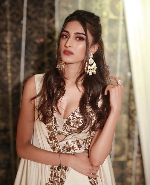 The actress revealed that rumors of an affair with co-stars Shaheer Sheikh and Parth Samthaan forced her to publicly speak about her relationship status.  