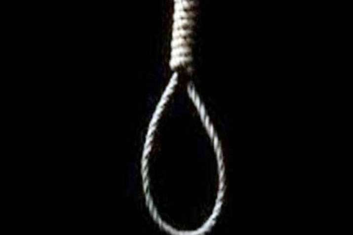 Debt-ridden farmer commits suicide