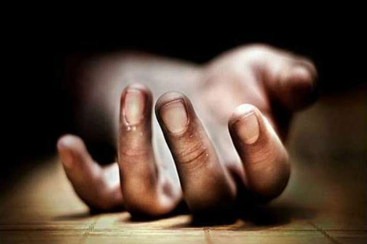 Man consumes poison. Family takes him to a temple. He dies