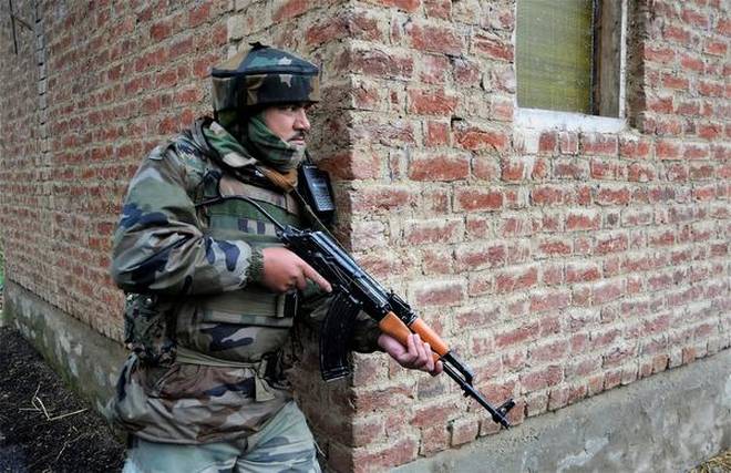Security forces kill terrorist in gunfight in Sopore