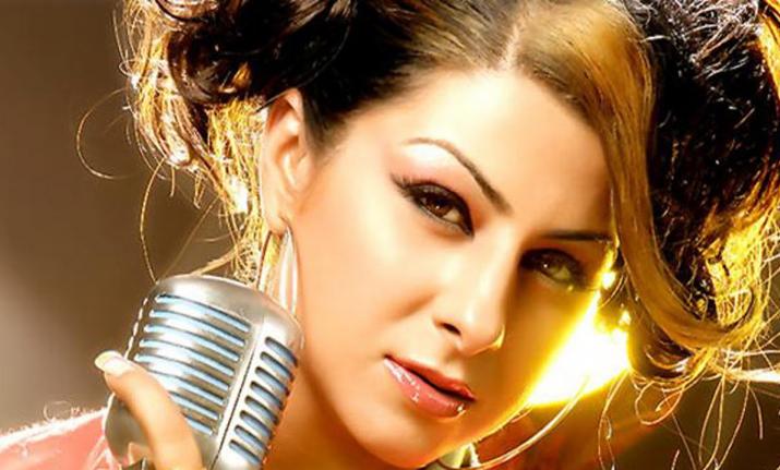 Hard Kaur, Punjabi and Hindi rap singer