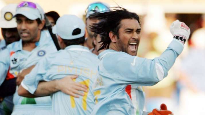 ms dhoni, ms dhoni retires, ms dhoni retirement, ms dhoni international retirement, dhoni retires, m