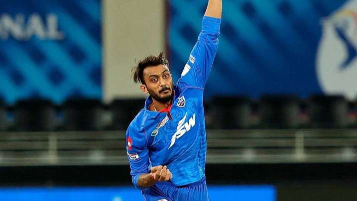 IPL 2021: Axar Patel joins Delhi Capitals squad after recovering from COVID-19